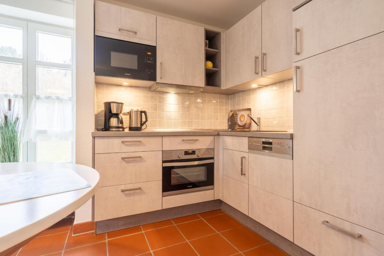 Feriendorf Rugana - Komfort Appartement Mit 1 Schlafzimmer Und Terrasse B47 Dranske Ngoại thất bức ảnh